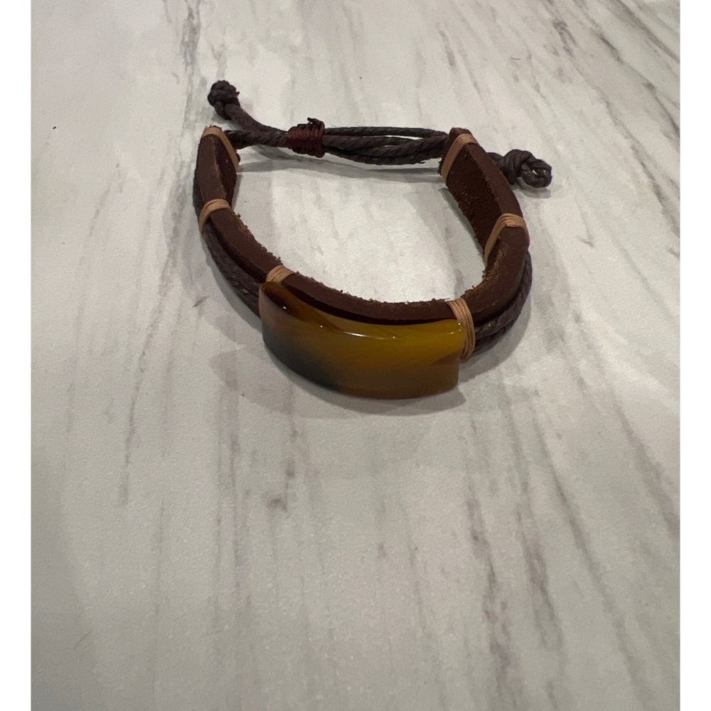 Men’s Leather Agate Adjustable Bracelet - Picture 2 of 6